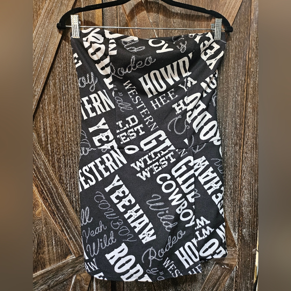 NWT Black Lucky and Blessed Strapless Romper - Picture 3 of 4